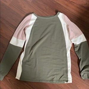 Fitz and Eddie sweater💛